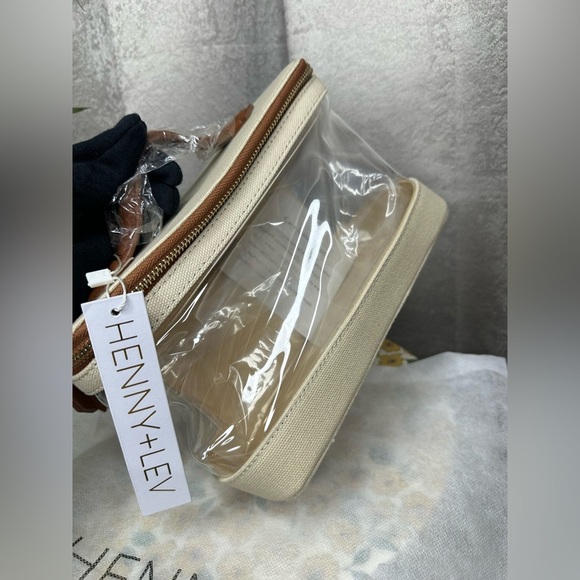 NWT Henny + Lev The Max Canvas Makeup Case Trunk - Picture 3 of 11